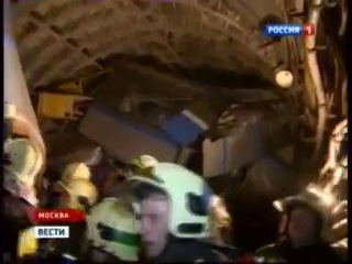 accident in the moscow metro. wagon derailment. 07/15/14